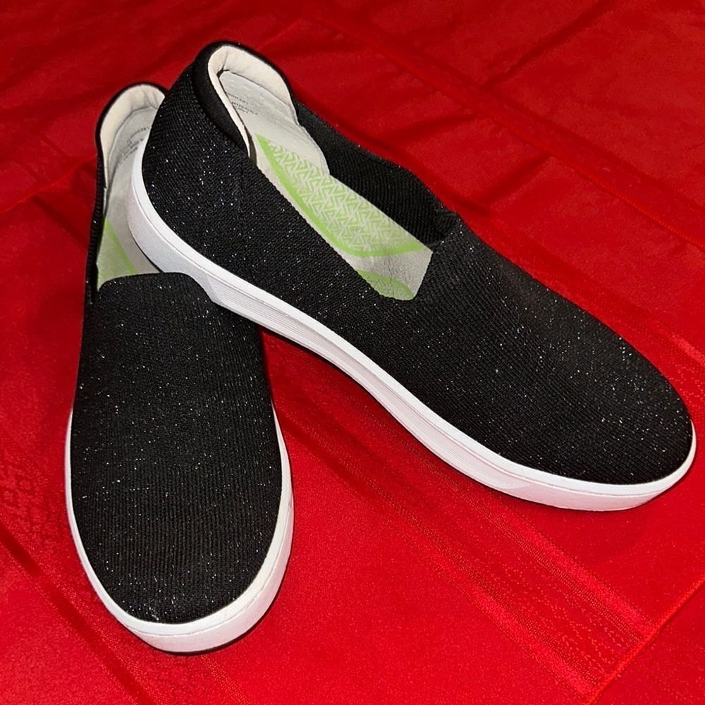 Align Shimmer Black Slide On Sneakers Size 9.5